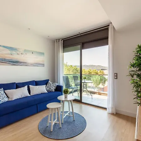 Belvilla By Oyo Modern In *